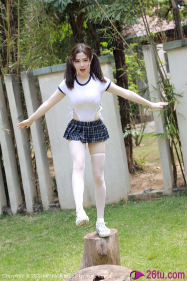 妺女